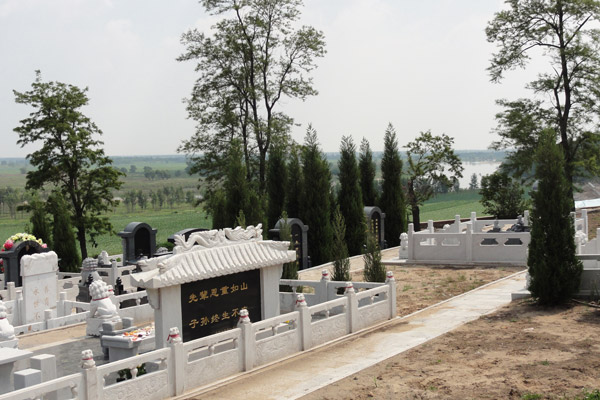 沈阳陵园常见的几种墓地墓型介绍